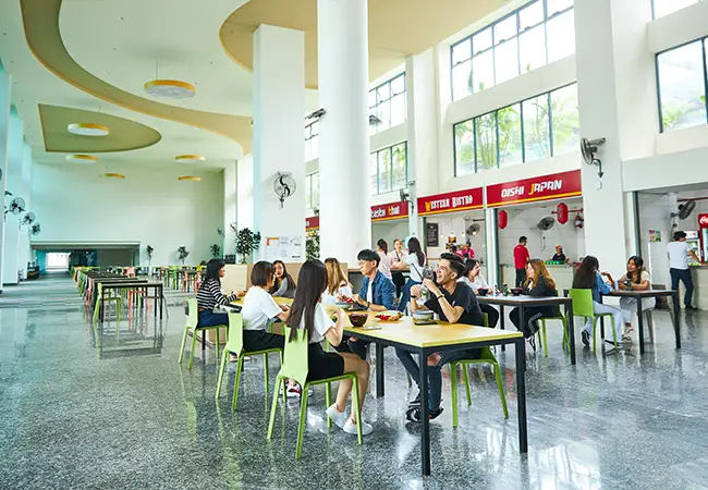First City University College campus and student life